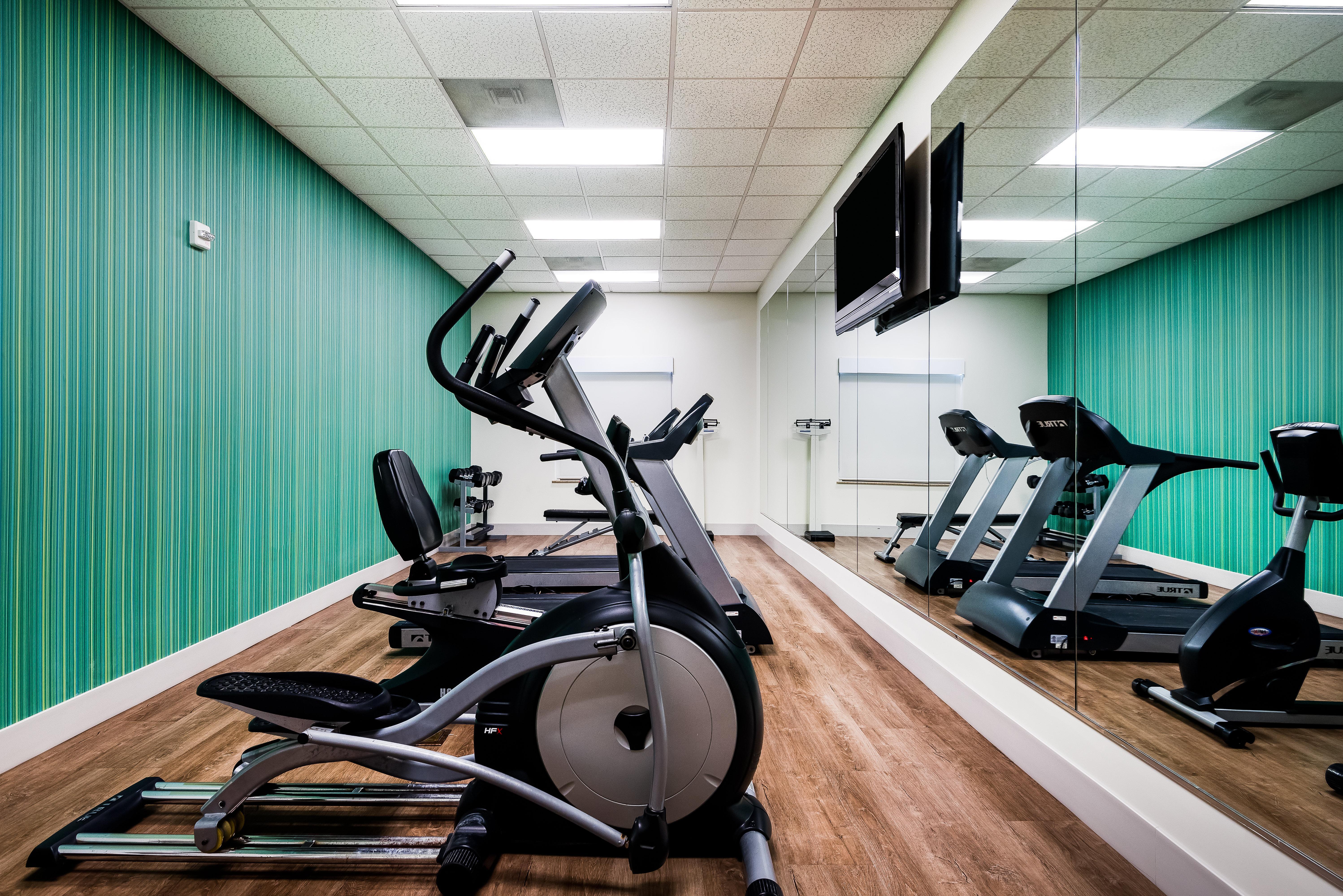 Holiday Inn Express Ontario By Ihg Creekside Екстериор снимка